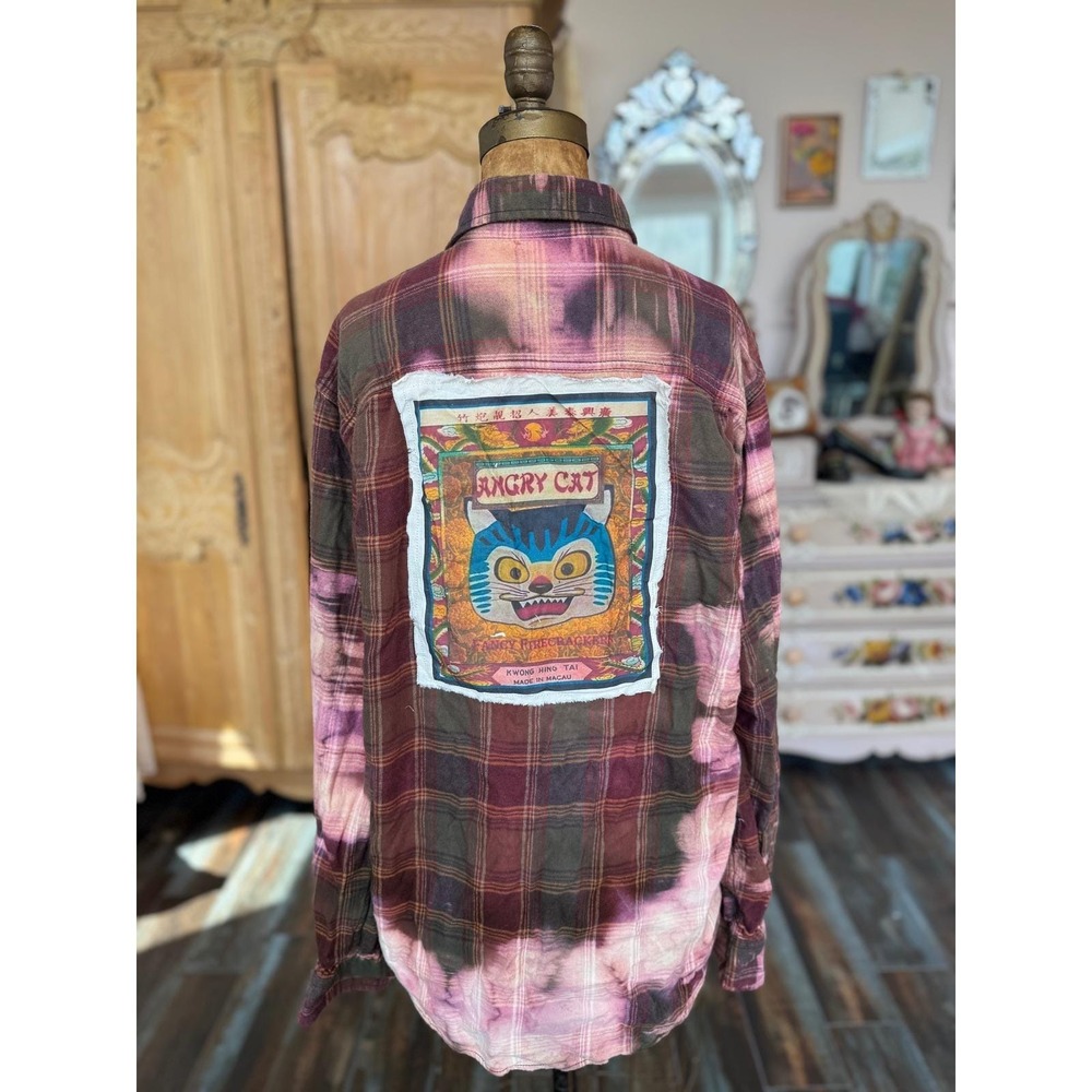 Upcycled Flannel Shirt Angry Cat Patch Grunge Art Large - Picture 5 of 7